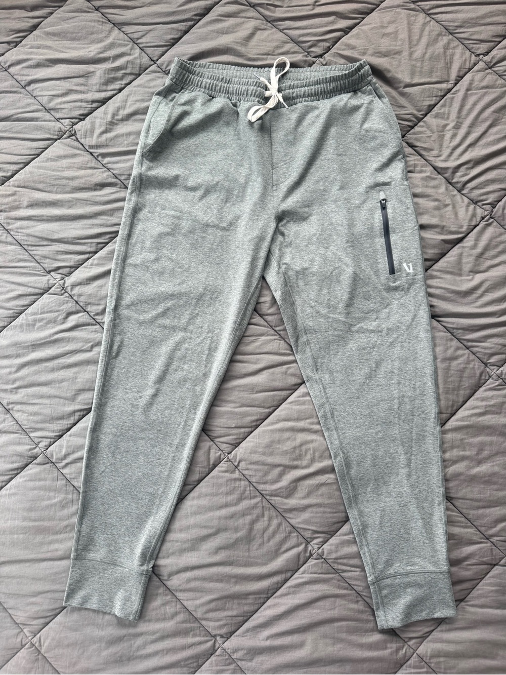 Vuori Sunday Performance Joggers Heather Green Men’s Medium